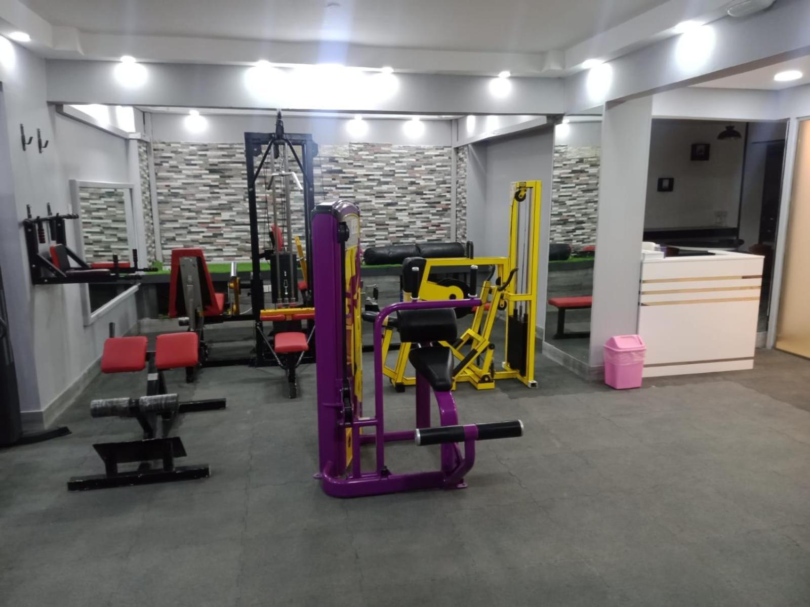 Al Hussam Hotel Apartments Rusayl Exteriör bild