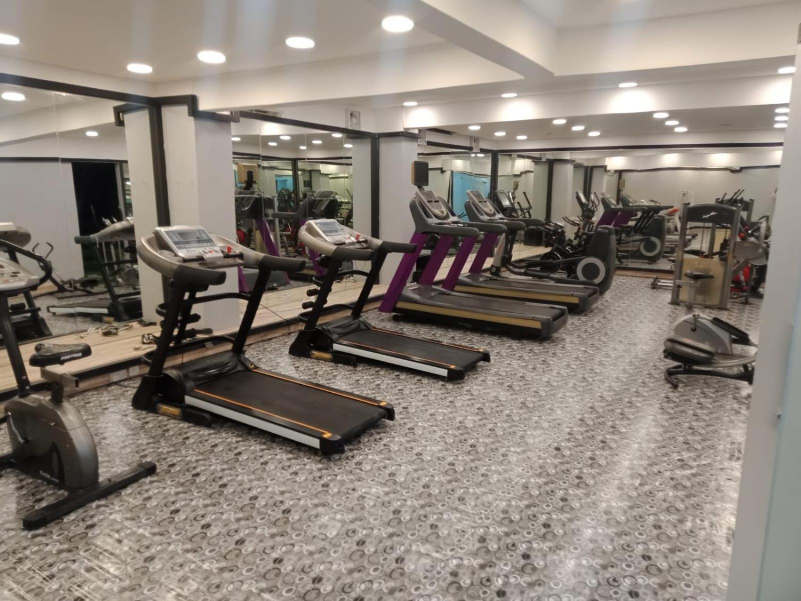 Al Hussam Hotel Apartments Rusayl Exteriör bild