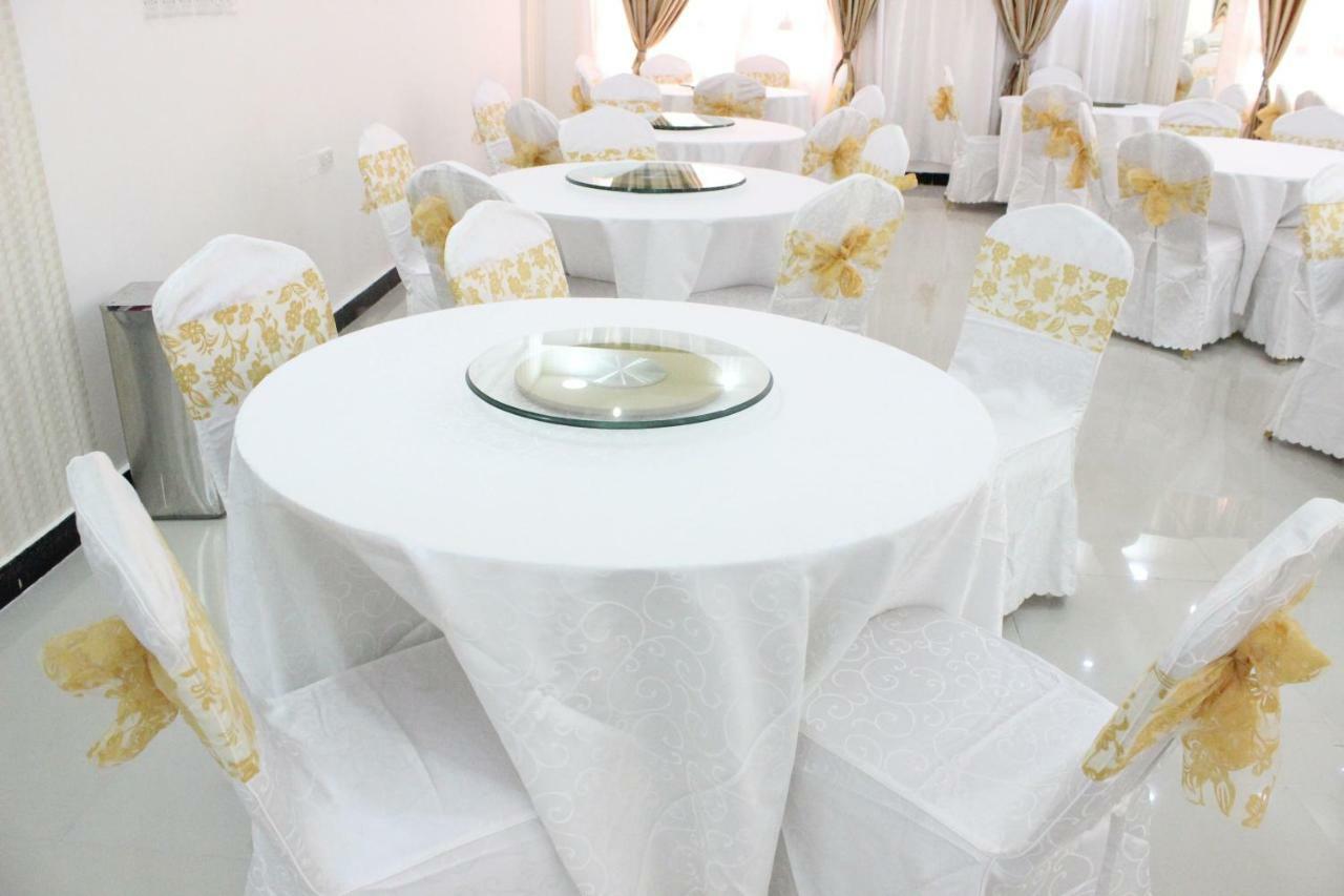 Al Hussam Hotel Apartments Rusayl Exteriör bild
